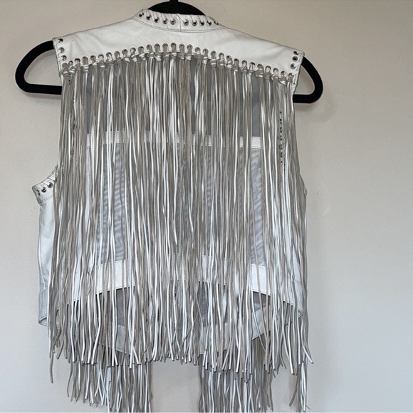 LAMARQUE WHITE LEATHER TASSEL WESTERN VEST - Picture 6 of 6